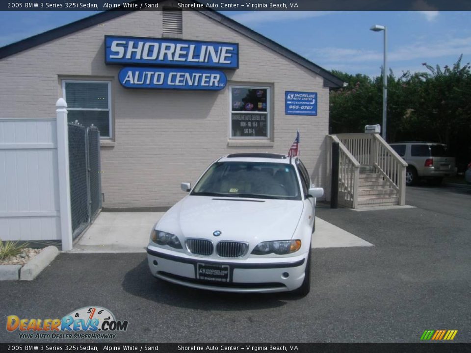 2005 BMW 3 Series 325i Sedan Alpine White / Sand Photo #1