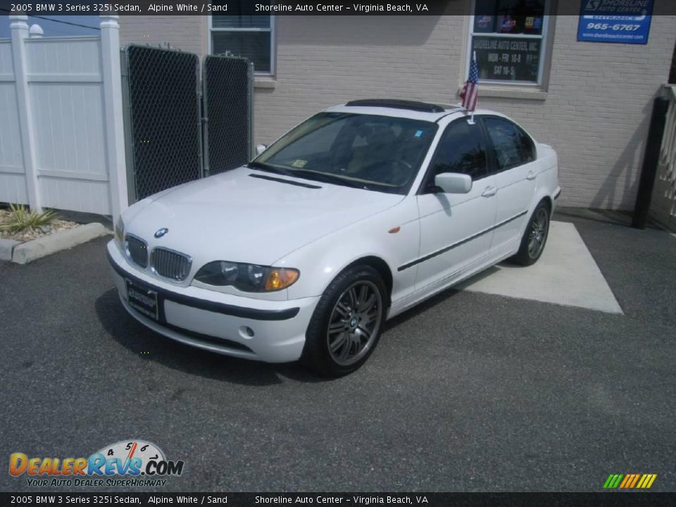 2005 BMW 3 Series 325i Sedan Alpine White / Sand Photo #2