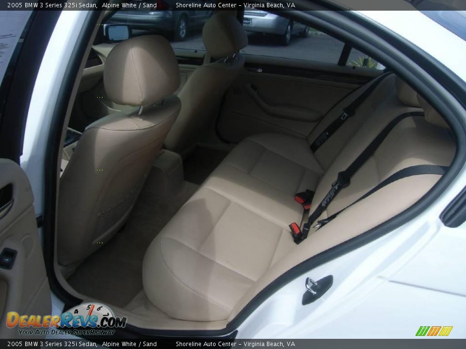 2005 BMW 3 Series 325i Sedan Alpine White / Sand Photo #20