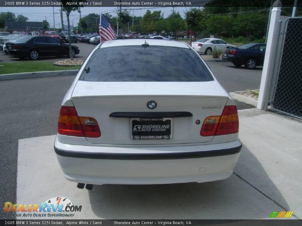 2005 BMW 3 Series 325i Sedan Alpine White / Sand Photo #25