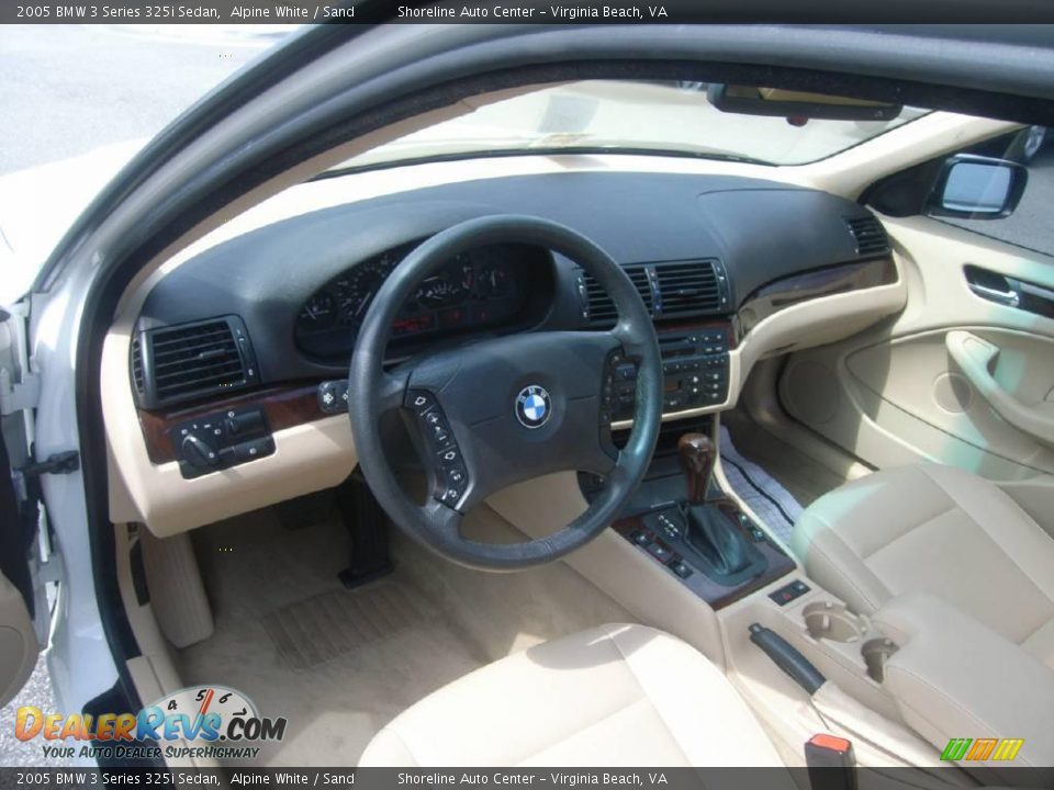 2005 BMW 3 Series 325i Sedan Alpine White / Sand Photo #34
