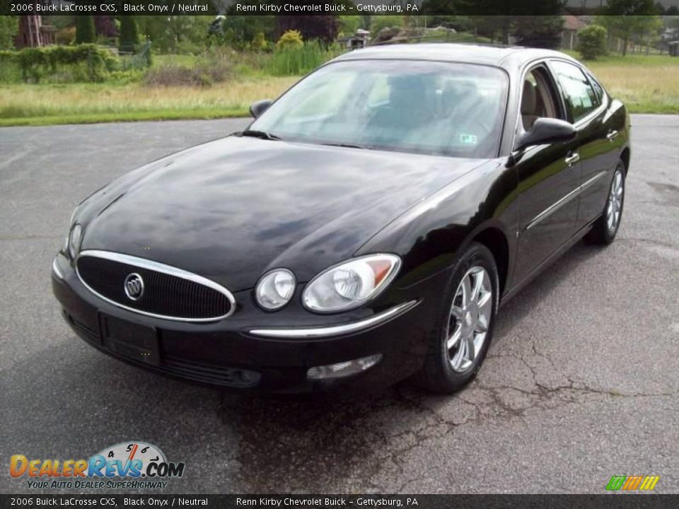 2006 Buick LaCrosse CXS Black Onyx / Neutral Photo #2