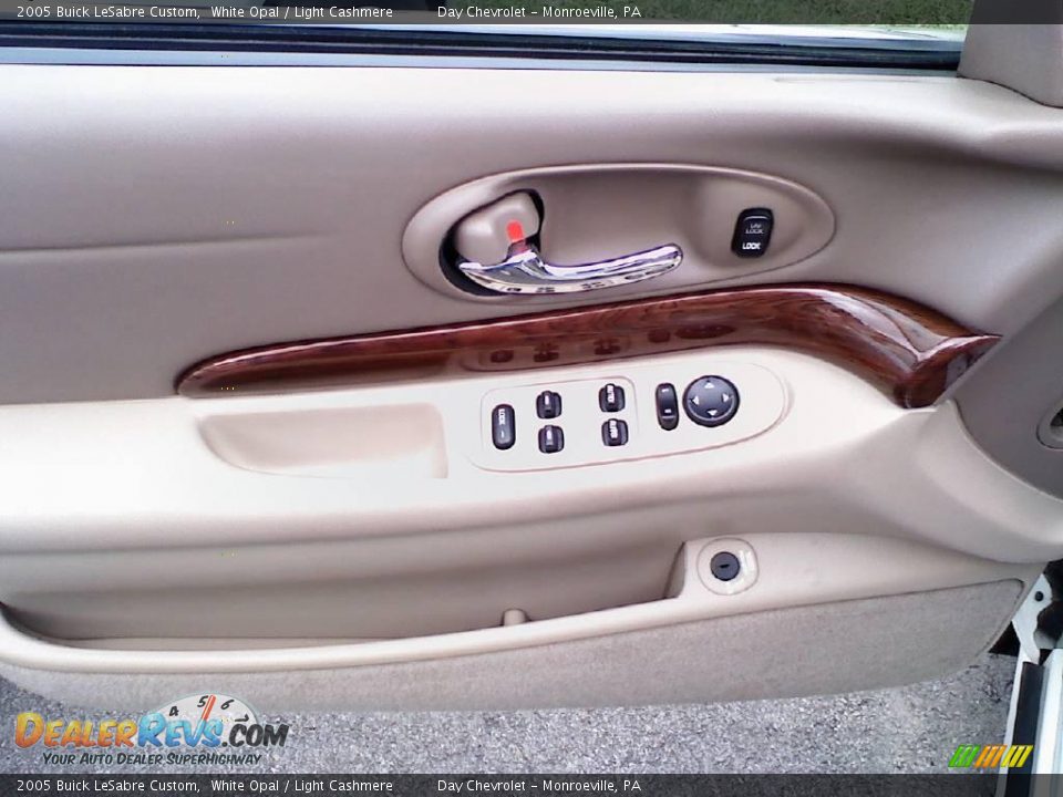 2005 Buick LeSabre Custom White Opal / Light Cashmere Photo #8