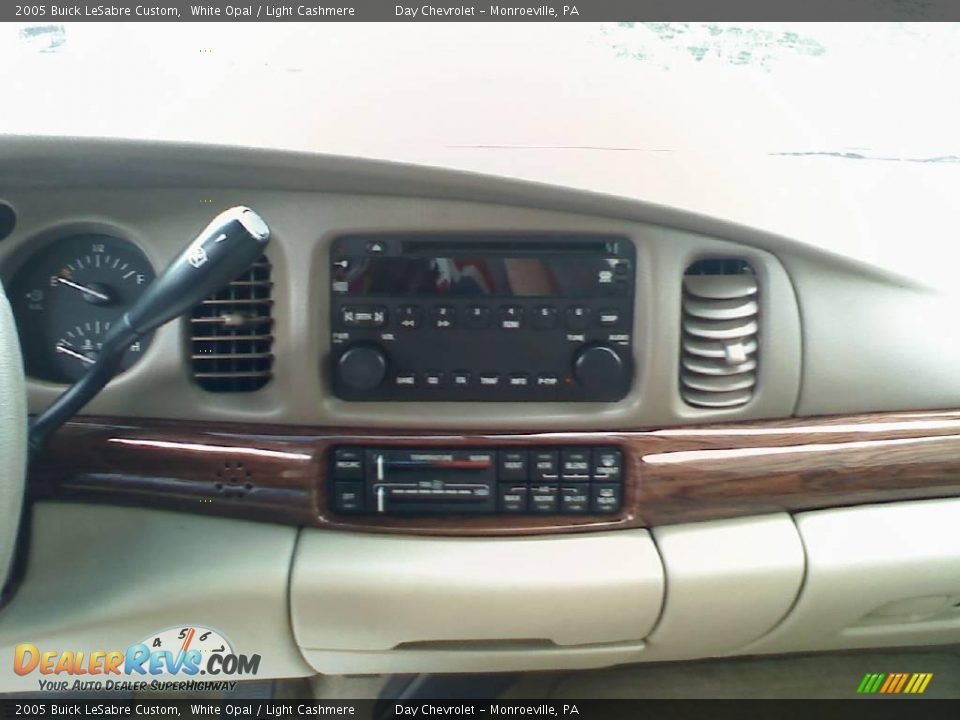 2005 Buick LeSabre Custom White Opal / Light Cashmere Photo #10