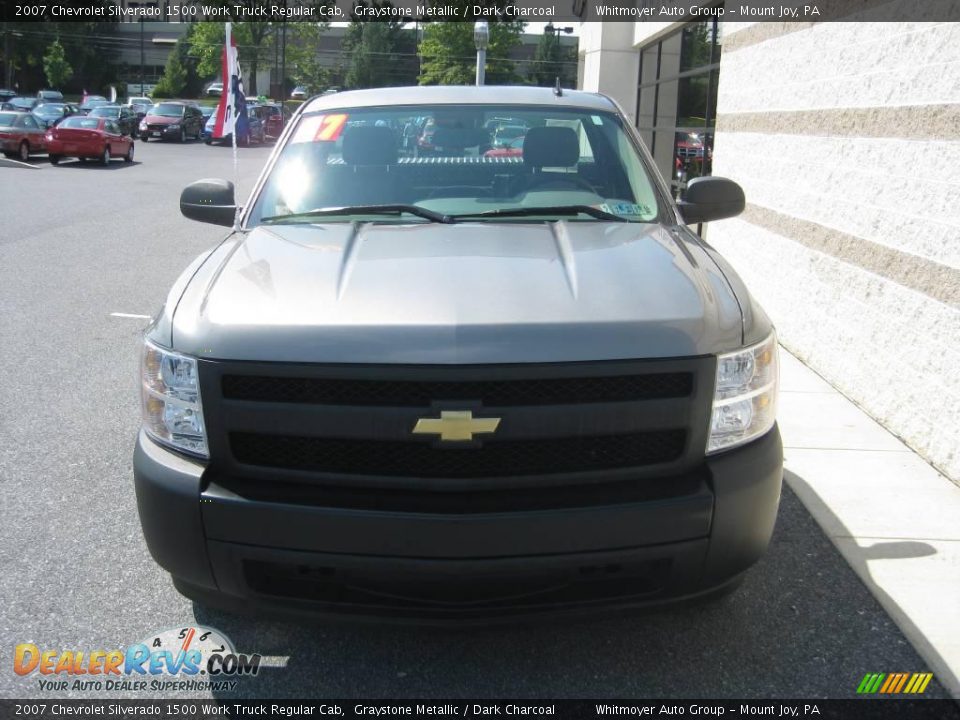 2007 Chevrolet Silverado 1500 Work Truck Regular Cab Graystone Metallic / Dark Charcoal Photo #2