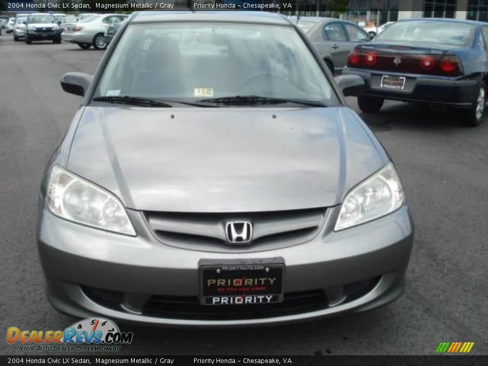 2004 Honda Civic LX Sedan Magnesium Metallic / Gray Photo #9