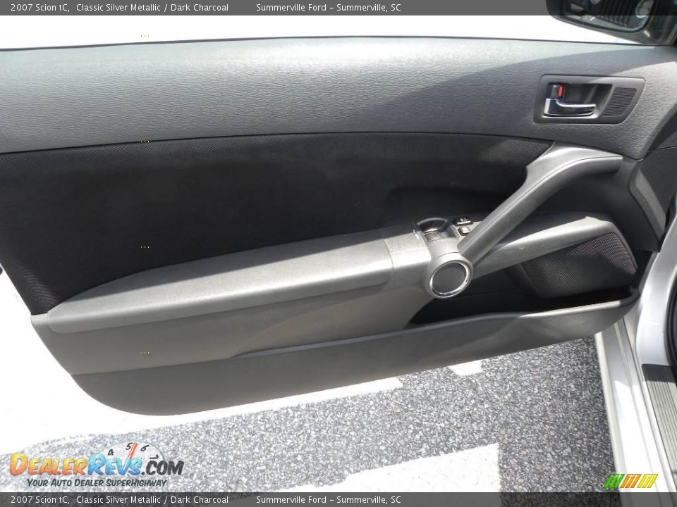 2007 Scion tC Classic Silver Metallic / Dark Charcoal Photo #6