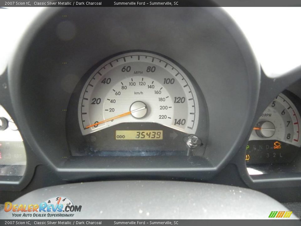 2007 Scion tC Classic Silver Metallic / Dark Charcoal Photo #21
