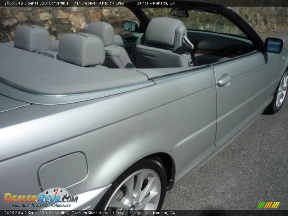 2006 BMW 3 Series 330i Convertible Titanium Silver Metallic / Grey Photo #12