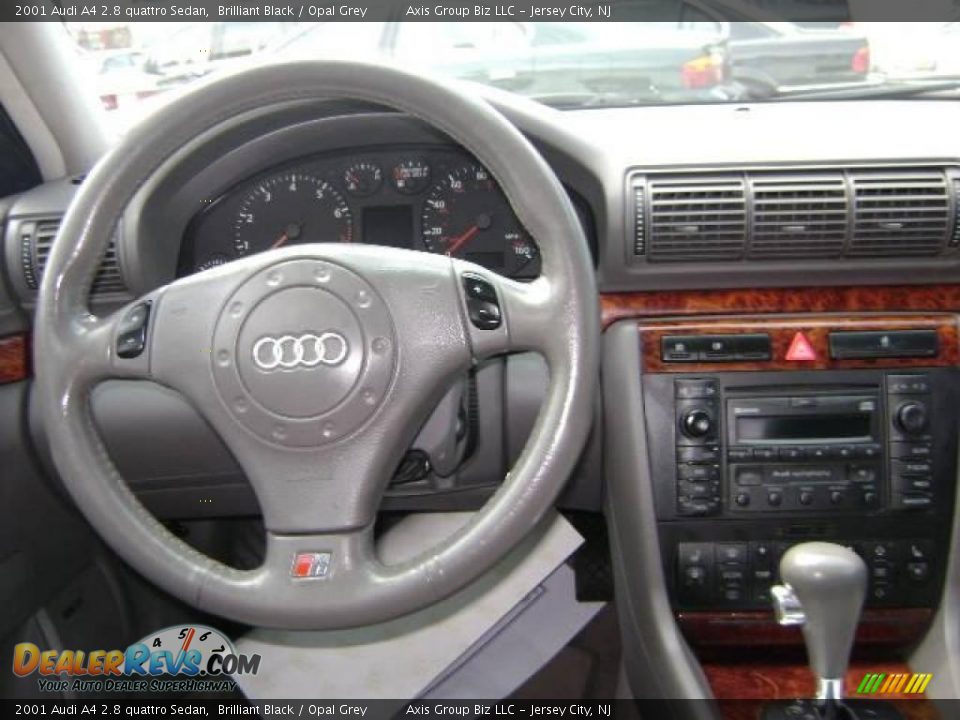 2001 Audi A4 2.8 quattro Sedan Brilliant Black / Opal Grey Photo #10