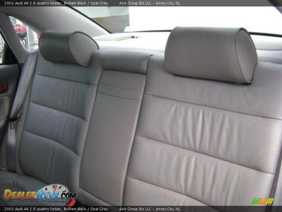 2001 Audi A4 2.8 quattro Sedan Brilliant Black / Opal Grey Photo #17