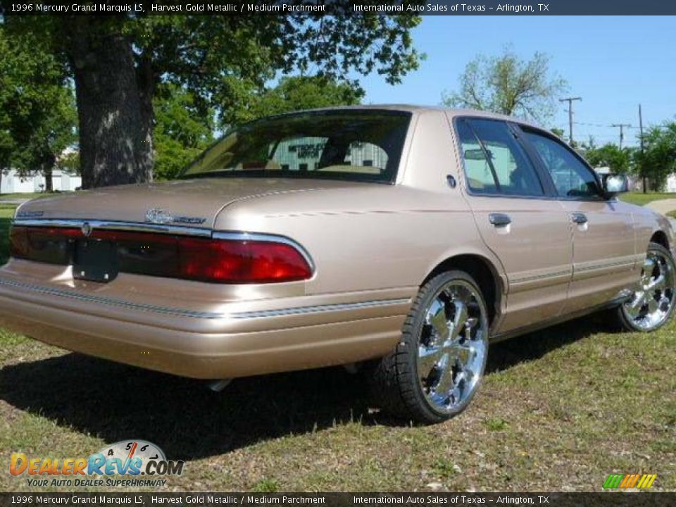 1996 Mercury Grand Marquis LS Harvest Gold Metallic / Medium Parchment Photo #5