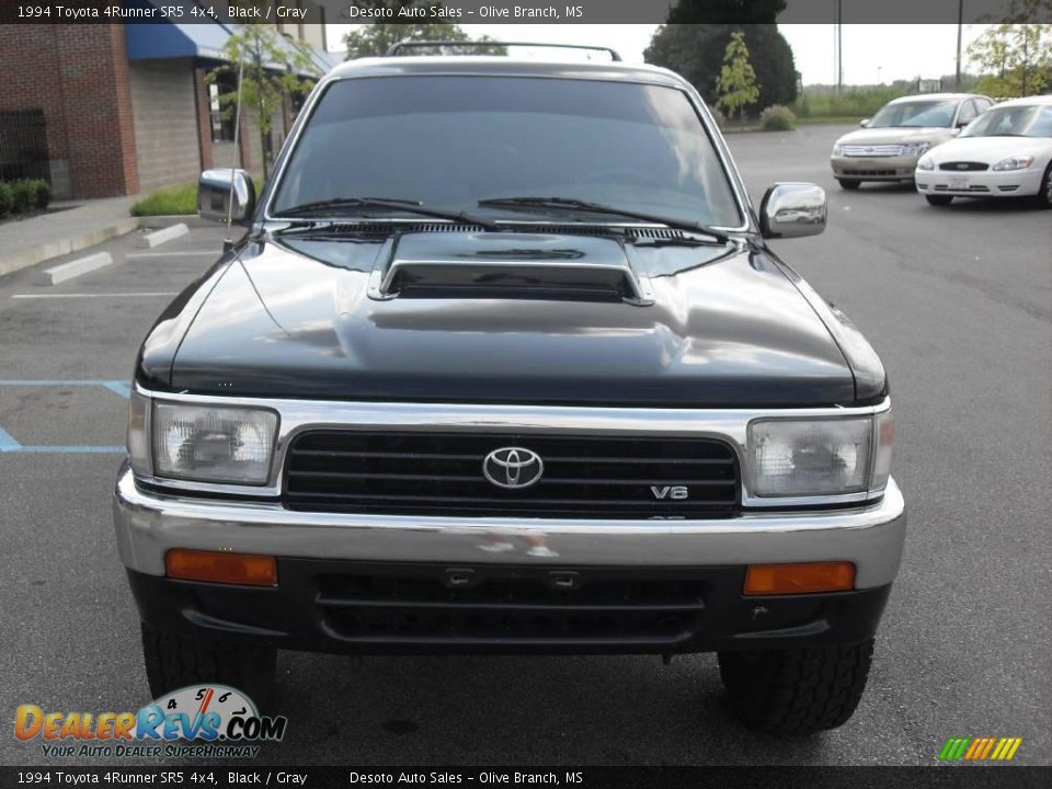 1994 Toyota 4Runner SR5 4x4 Black / Gray Photo #3