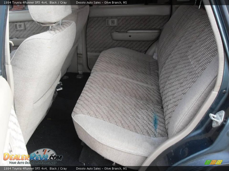 1994 Toyota 4Runner SR5 4x4 Black / Gray Photo #15