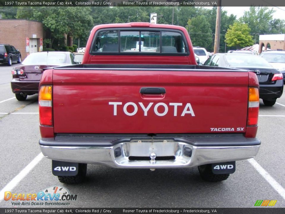 1997 Toyota Tacoma Regular Cab 4x4 Colorado Red / Grey Photo #5