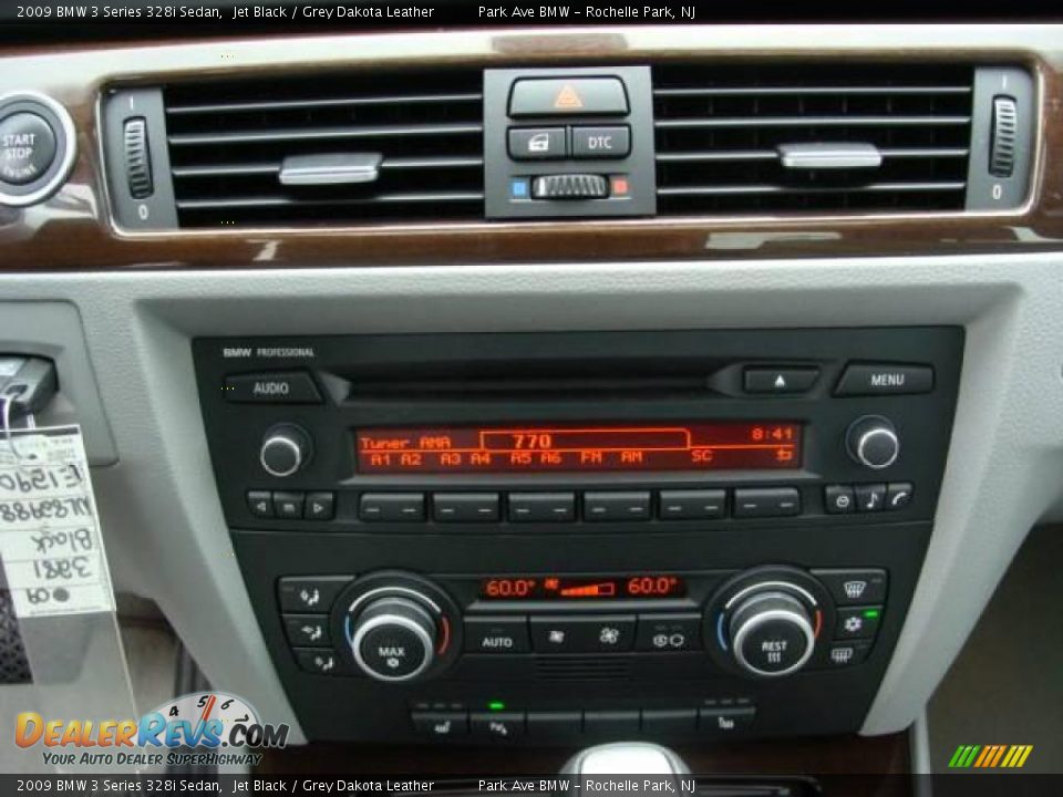2009 BMW 3 Series 328i Sedan Jet Black / Grey Dakota Leather Photo #15