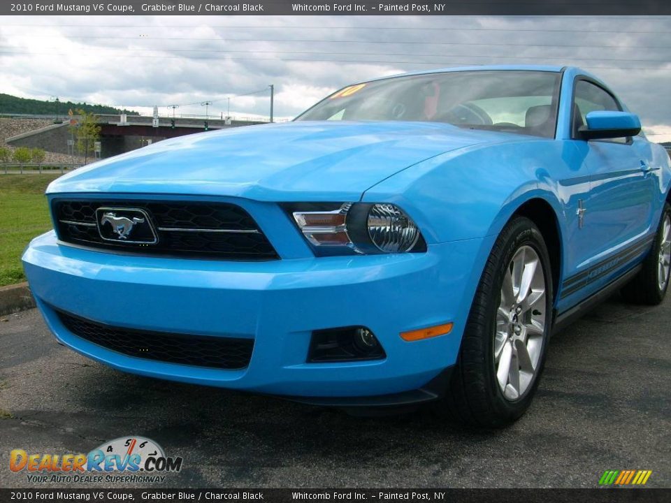 2010 Ford Mustang V6 Coupe Grabber Blue / Charcoal Black Photo #2
