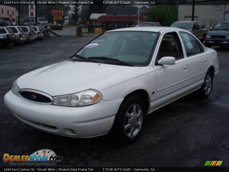 1999 Ford Contour SE Vibrant White / Medium Dark Prairie Tan Photo #2