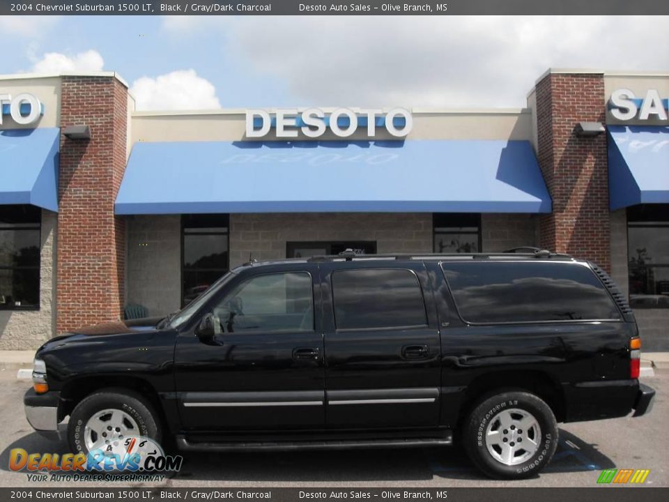 2004 Chevrolet Suburban 1500 LT Black / Gray/Dark Charcoal Photo #1