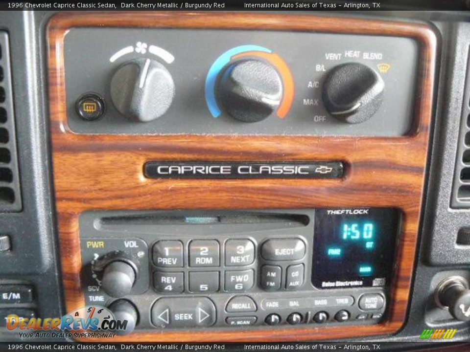 1996 Chevrolet Caprice Classic Sedan Dark Cherry Metallic / Burgundy Red Photo #21