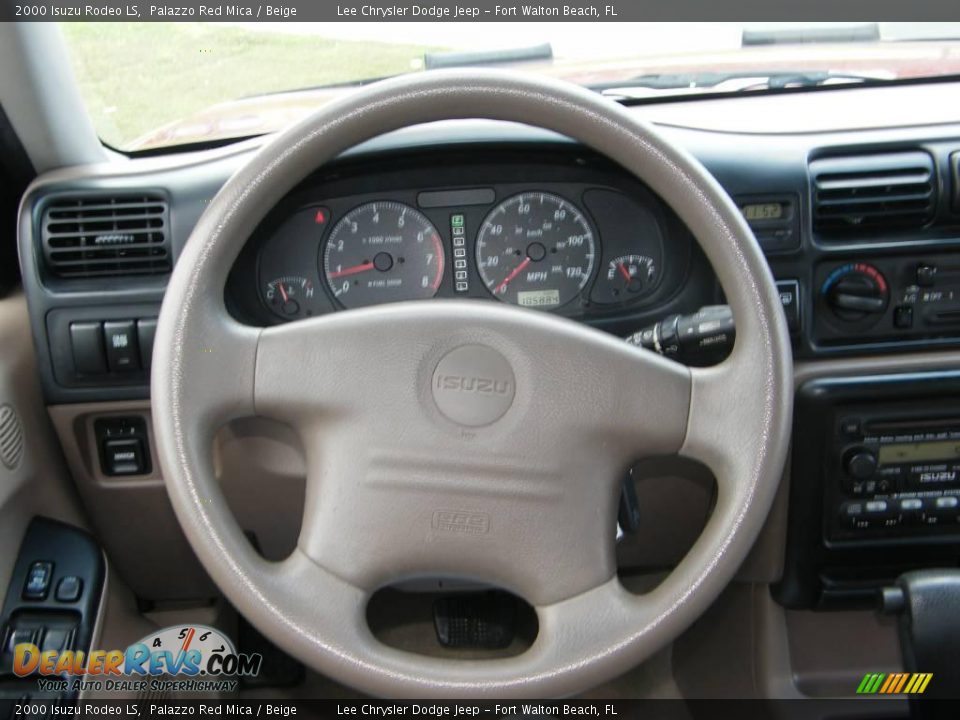 2000 Isuzu Rodeo LS Palazzo Red Mica / Beige Photo #17