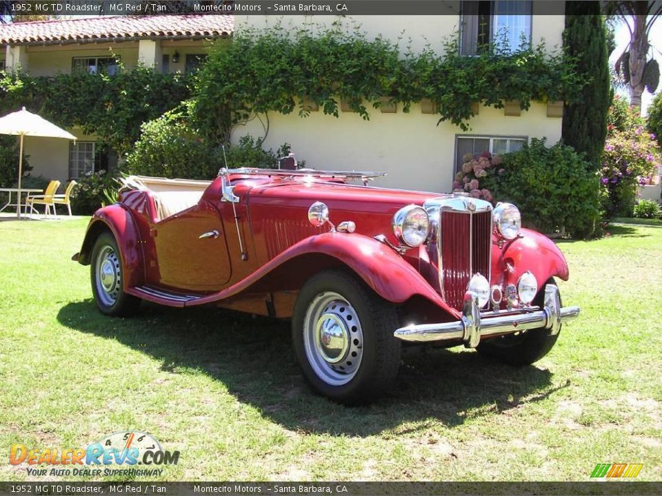 Front 3/4 View of 1952 MG TD Roadster Photo #11