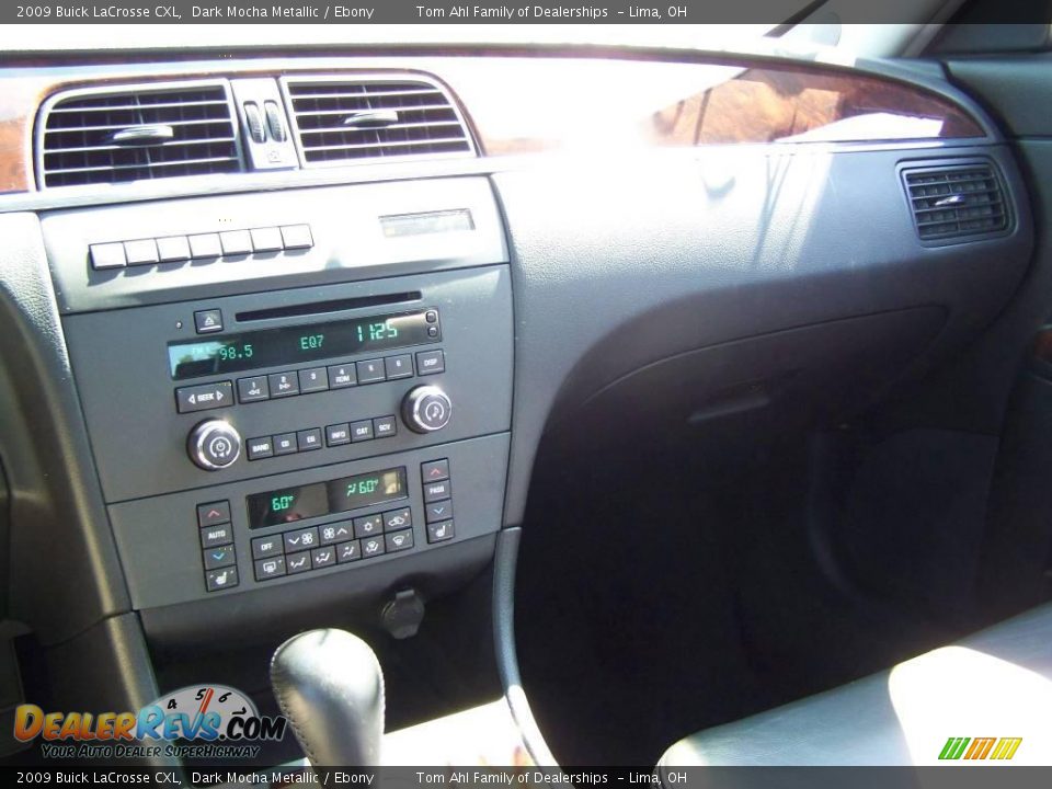 2009 Buick LaCrosse CXL Dark Mocha Metallic / Ebony Photo #17
