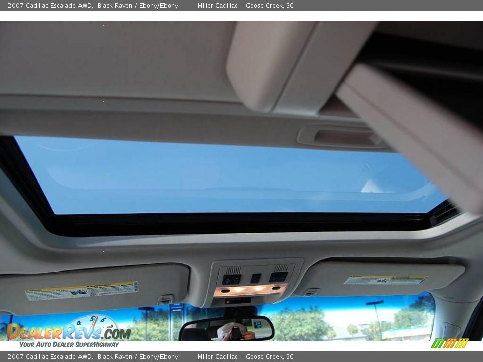 2007 Cadillac Escalade AWD Black Raven / Ebony/Ebony Photo #4