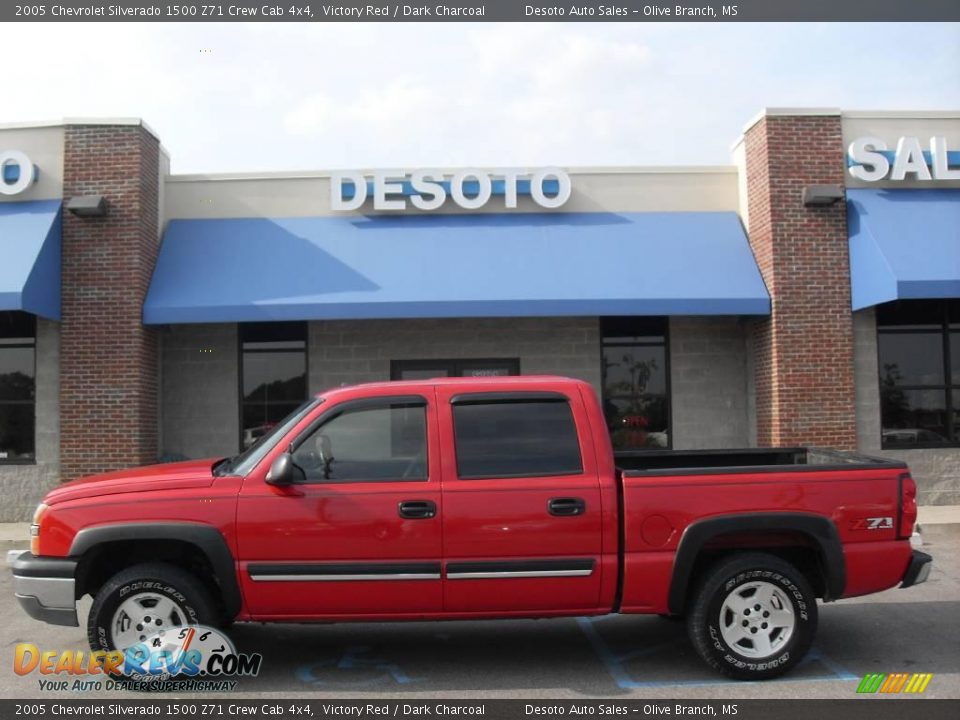 2005 Chevrolet Silverado 1500 Z71 Crew Cab 4x4 Victory Red / Dark Charcoal Photo #1