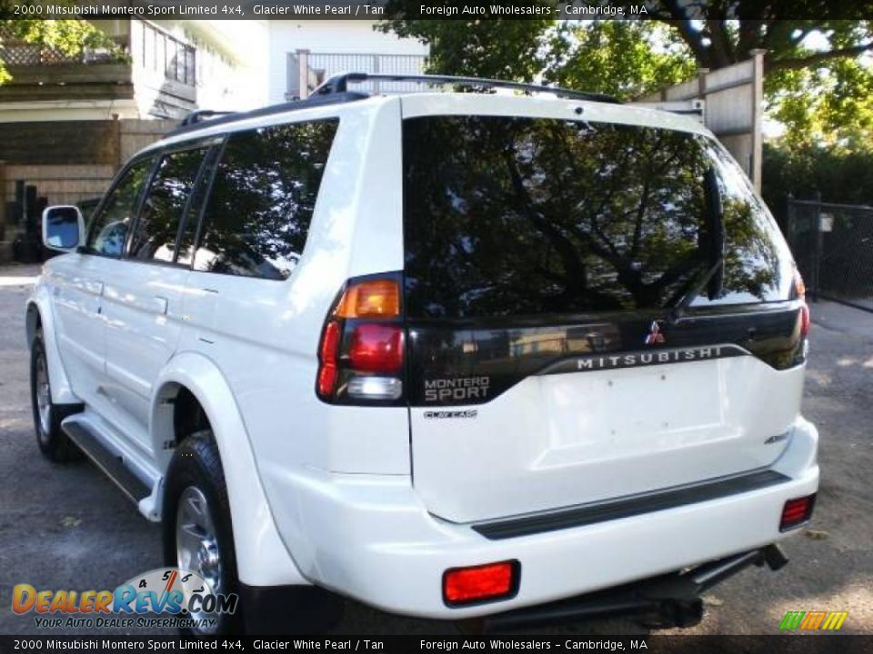 2000 Mitsubishi Montero Sport Limited 4x4 Glacier White Pearl / Tan Photo #10