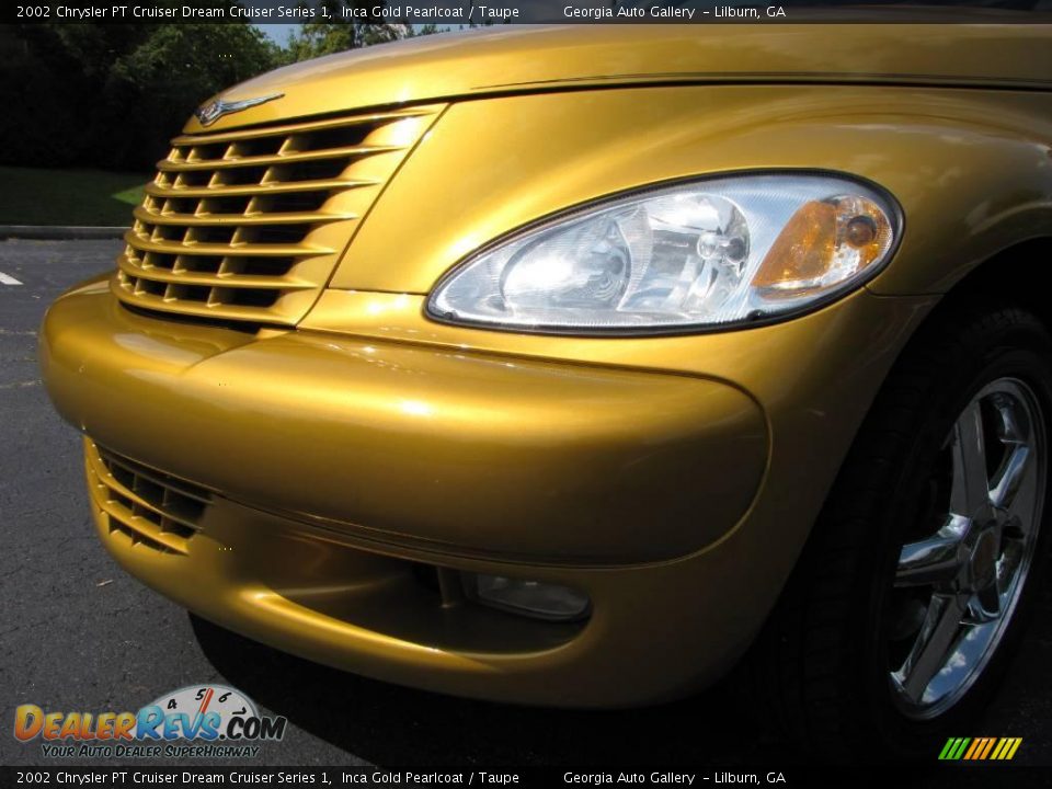 2002 Chrysler PT Cruiser Dream Cruiser Series 1 Inca Gold Pearlcoat / Taupe Photo #24