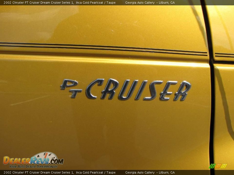 2002 Chrysler PT Cruiser Dream Cruiser Series 1 Inca Gold Pearlcoat / Taupe Photo #32