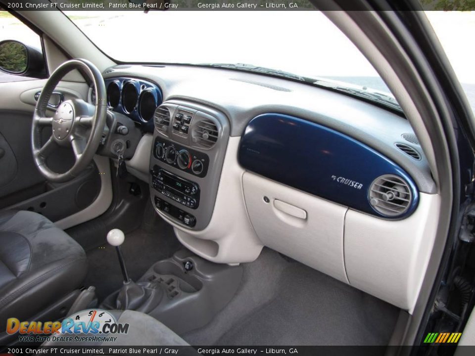 2001 Chrysler PT Cruiser Limited Patriot Blue Pearl / Gray Photo #7