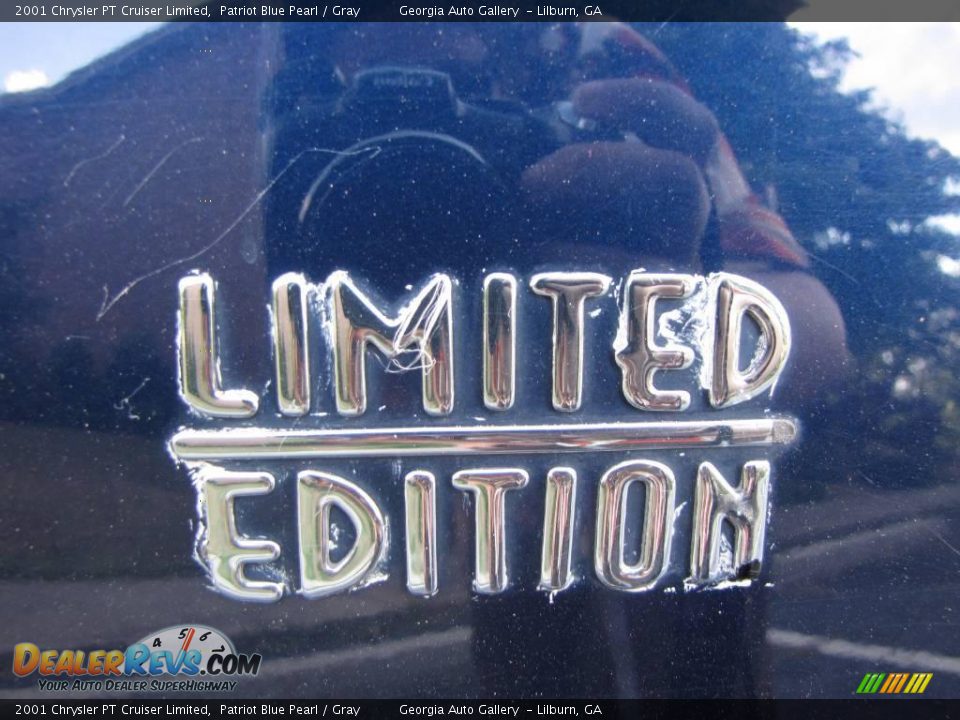 2001 Chrysler PT Cruiser Limited Patriot Blue Pearl / Gray Photo #9