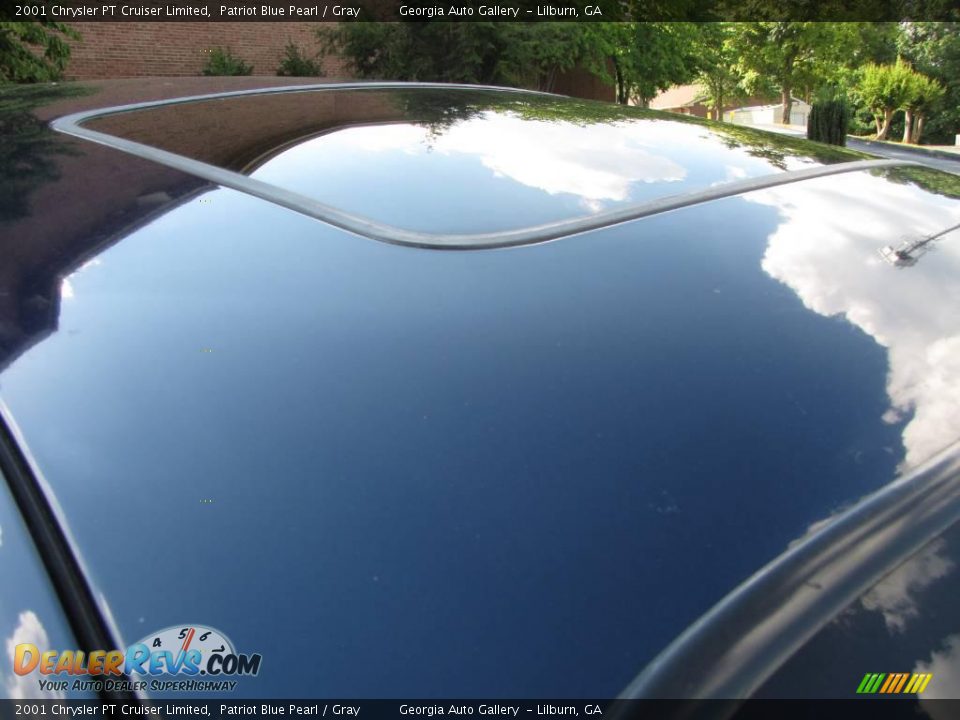 2001 Chrysler PT Cruiser Limited Patriot Blue Pearl / Gray Photo #21