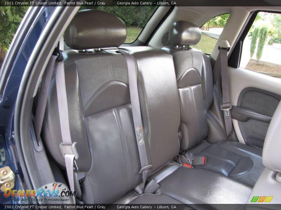 2001 Chrysler PT Cruiser Limited Patriot Blue Pearl / Gray Photo #35