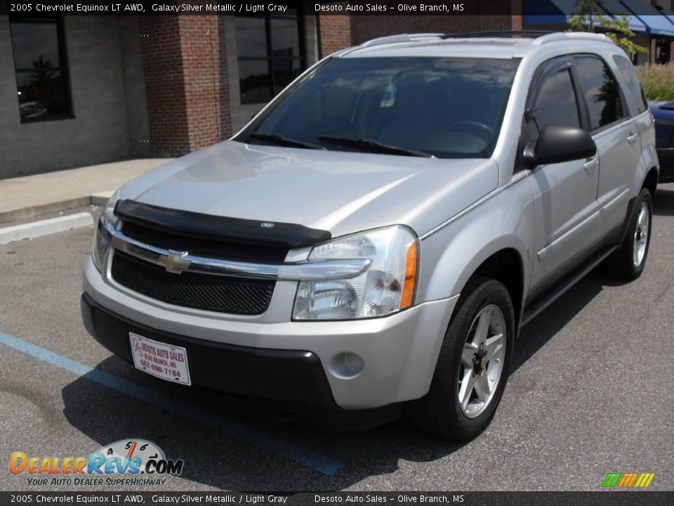 2005 Chevrolet Equinox LT AWD Galaxy Silver Metallic / Light Gray Photo #2