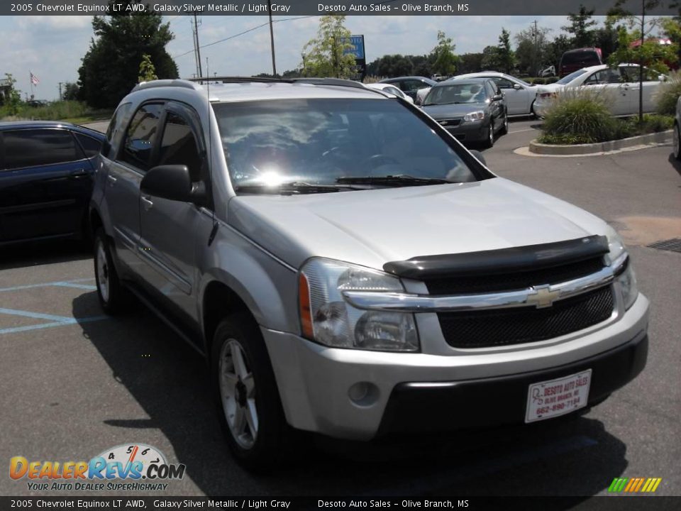 2005 Chevrolet Equinox LT AWD Galaxy Silver Metallic / Light Gray Photo #4
