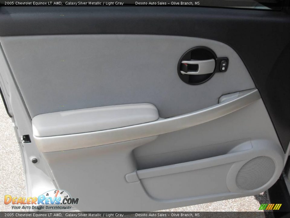 2005 Chevrolet Equinox LT AWD Galaxy Silver Metallic / Light Gray Photo #18