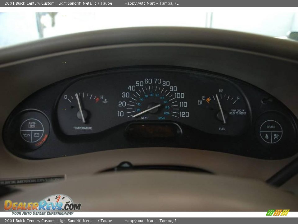 2001 Buick Century Custom Light Sandrift Metallic / Taupe Photo #13