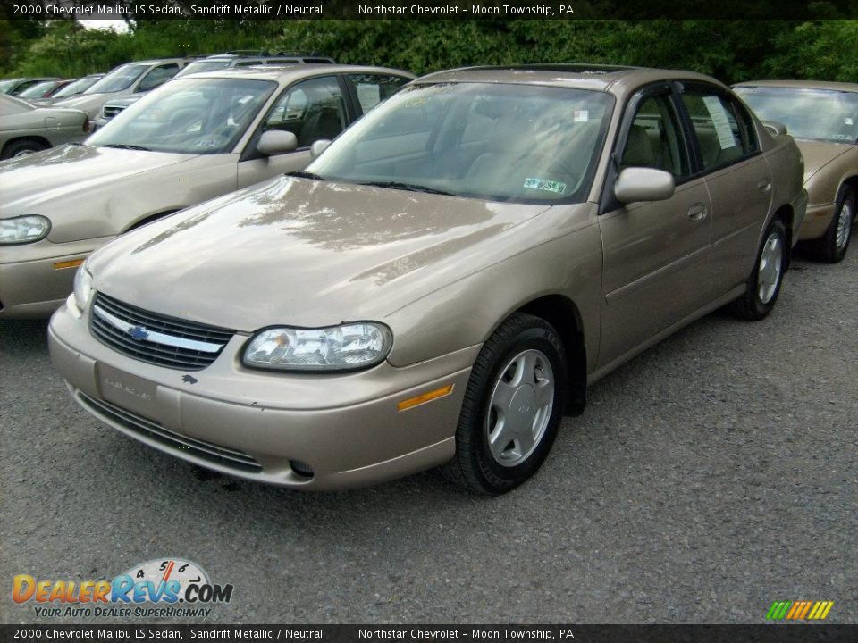 2000 Chevrolet Malibu LS Sedan Sandrift Metallic / Neutral Photo #1