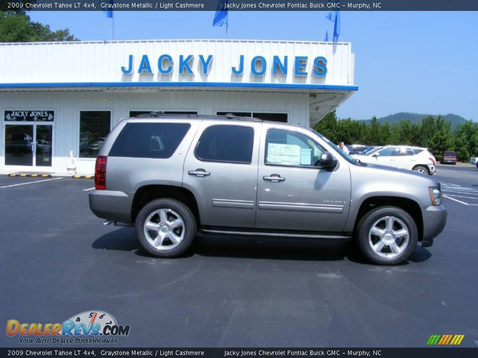 2009 Chevrolet Tahoe LT 4x4 Graystone Metallic / Light Cashmere Photo #1