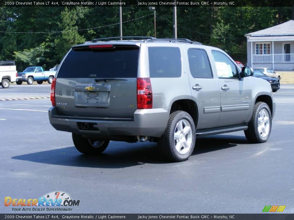 2009 Chevrolet Tahoe LT 4x4 Graystone Metallic / Light Cashmere Photo #2