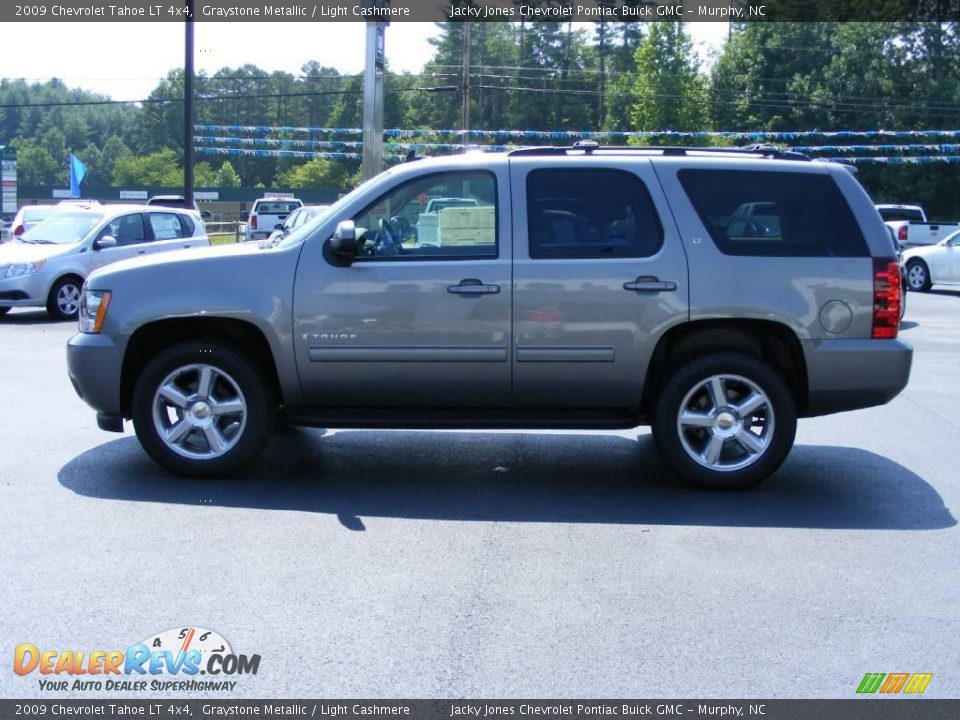 2009 Chevrolet Tahoe LT 4x4 Graystone Metallic / Light Cashmere Photo #5