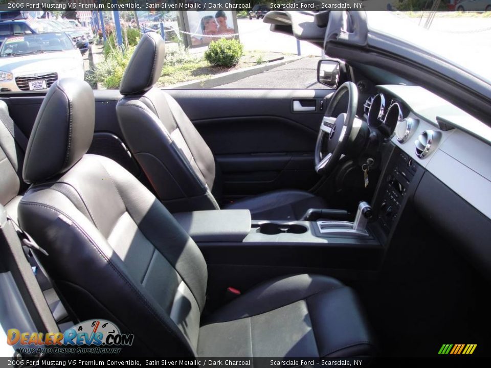 2006 Ford Mustang V6 Premium Convertible Satin Silver Metallic / Dark Charcoal Photo #18