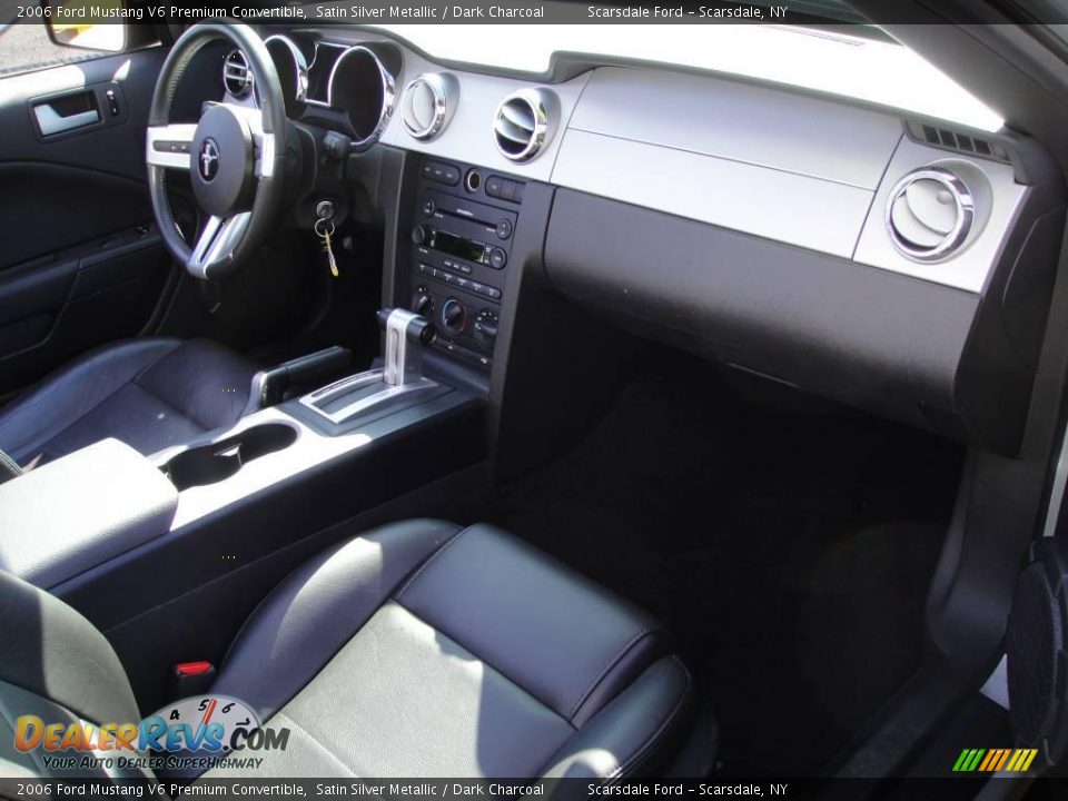 2006 Ford Mustang V6 Premium Convertible Satin Silver Metallic / Dark Charcoal Photo #19