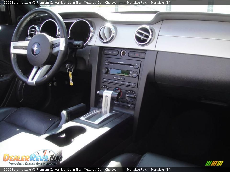 2006 Ford Mustang V6 Premium Convertible Satin Silver Metallic / Dark Charcoal Photo #20