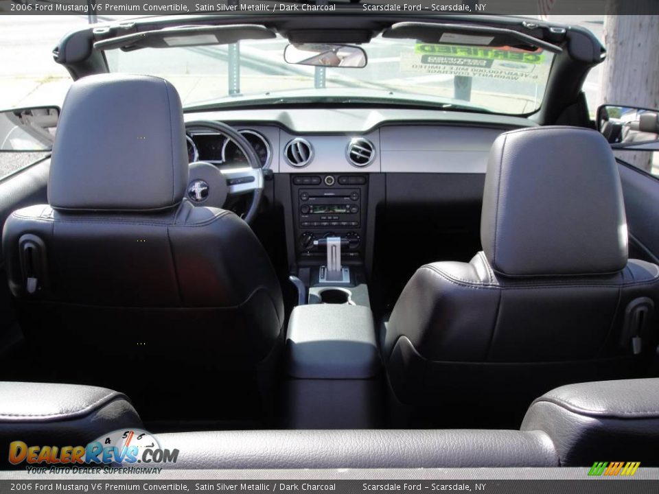 2006 Ford Mustang V6 Premium Convertible Satin Silver Metallic / Dark Charcoal Photo #21
