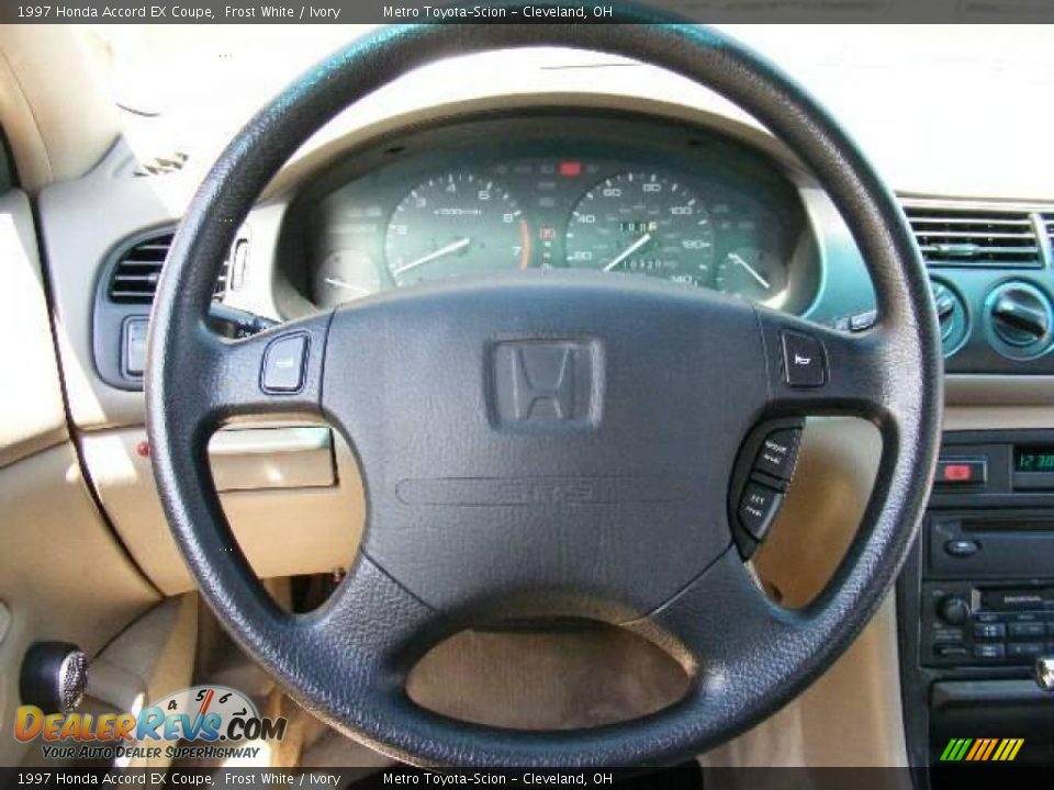 1997 Honda Accord EX Coupe Frost White / Ivory Photo #15