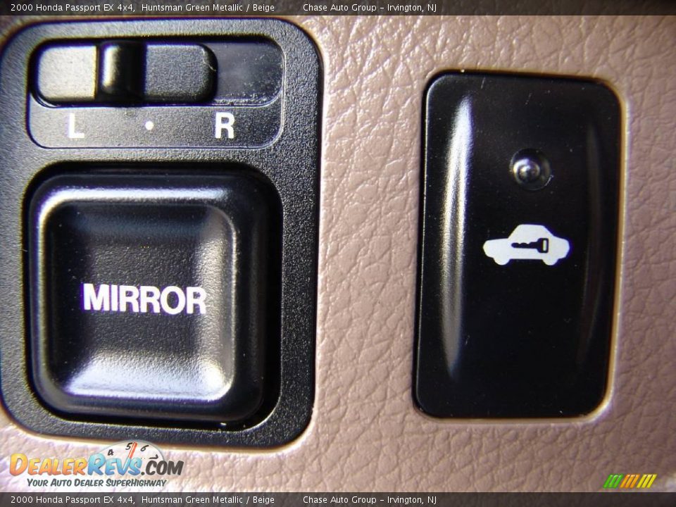 2000 Honda Passport EX 4x4 Huntsman Green Metallic / Beige Photo #30